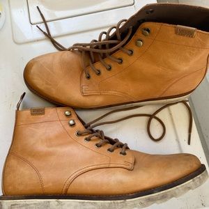 Mens vans boots